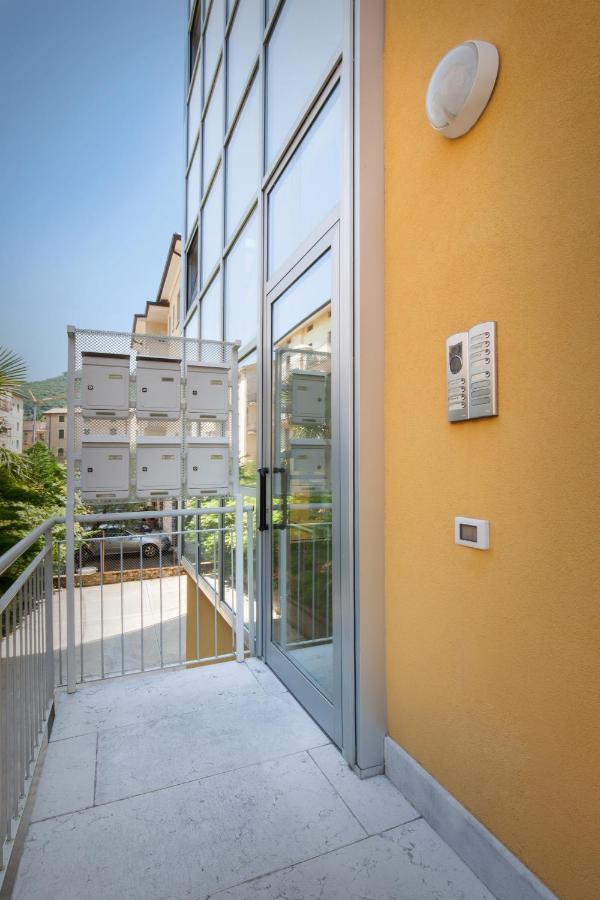 Rocca Terrace Apartman Garda  Kültér fotó